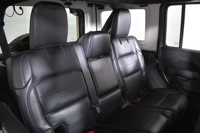 2021 Jeep Wrangler Unlimited Sahara Altitude
