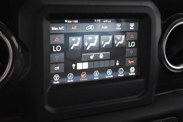 2021 Jeep Wrangler Unlimited Sahara Altitude