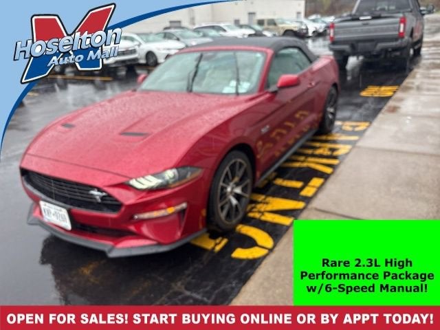 2022 Ford Mustang EcoBoost