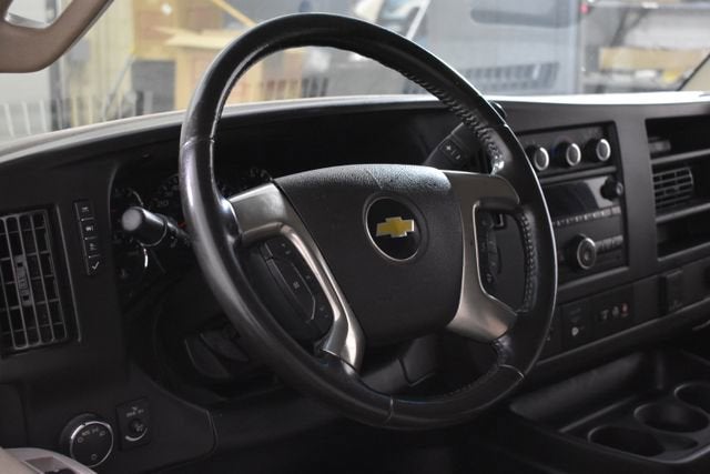 2017 Chevrolet Express Cargo 2500 2500 RWD 135"