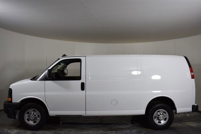 2017 Chevrolet Express Cargo 2500 2500 RWD 135"