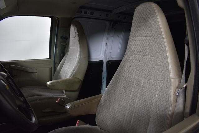 2017 Chevrolet Express Cargo 2500 2500 RWD 135"