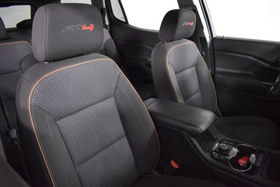 2021 GMC Acadia AT4
