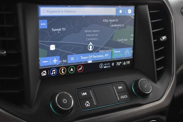 2021 GMC Acadia AT4