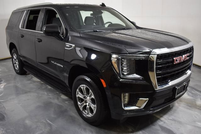 2023 GMC Yukon XL SLE