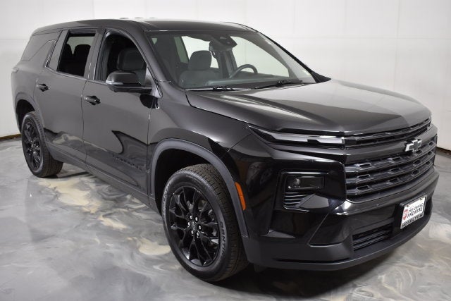 2024 Chevrolet Traverse LS