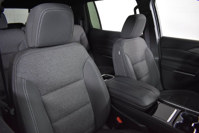 2024 Chevrolet Traverse LS
