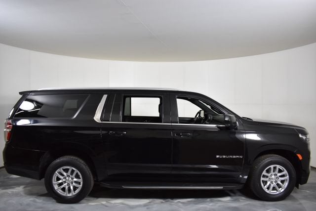 2022 Chevrolet Suburban LS
