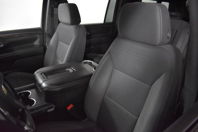 2022 Chevrolet Suburban LS