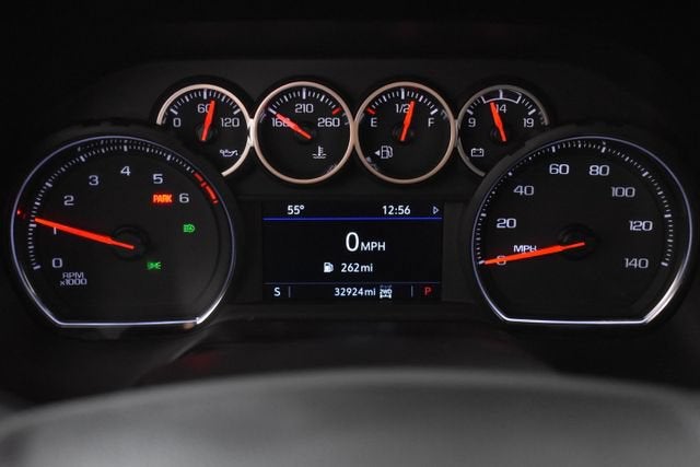 2022 Chevrolet Suburban LS