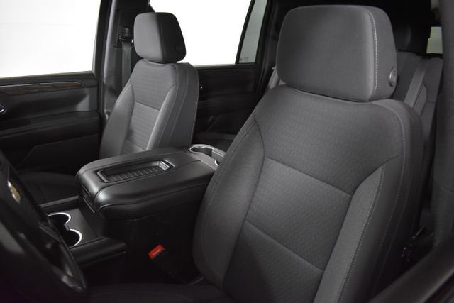 2022 Chevrolet Suburban LS