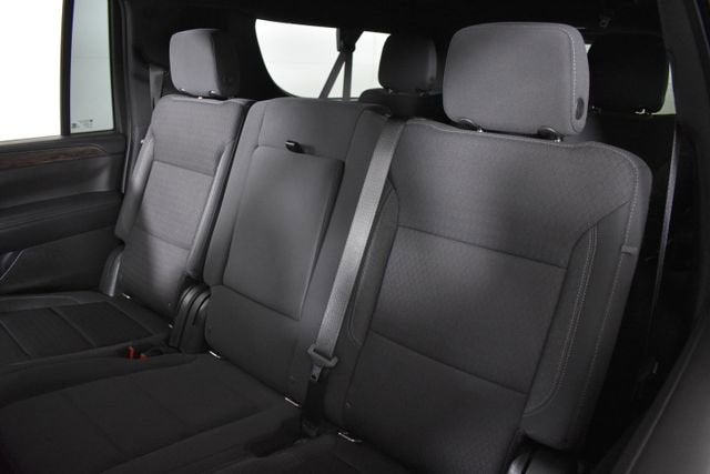 2022 Chevrolet Suburban LS