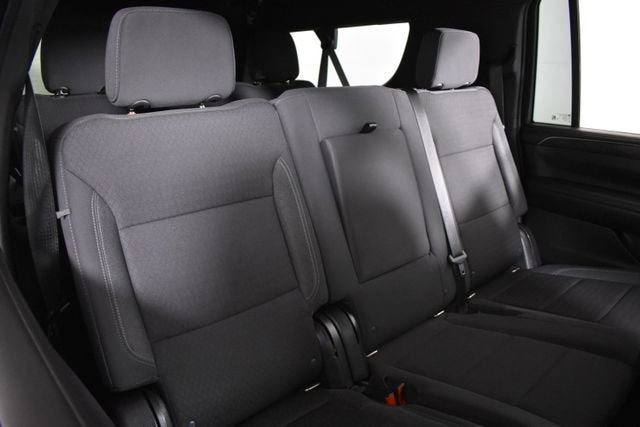 2022 Chevrolet Suburban LS