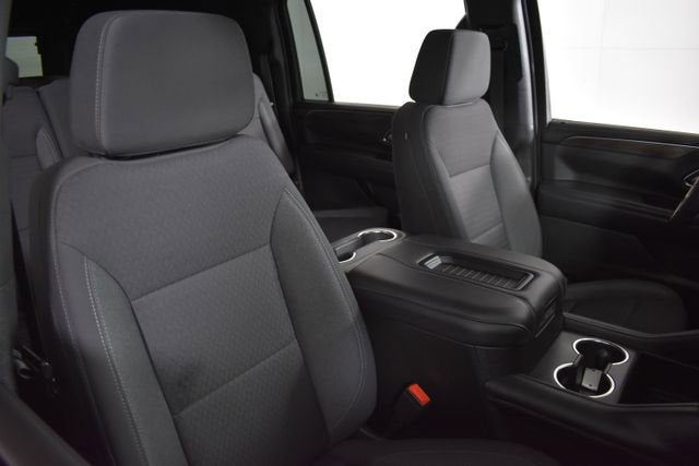 2022 Chevrolet Suburban LS