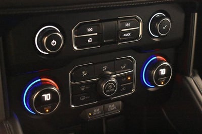 2022 Chevrolet Suburban LS