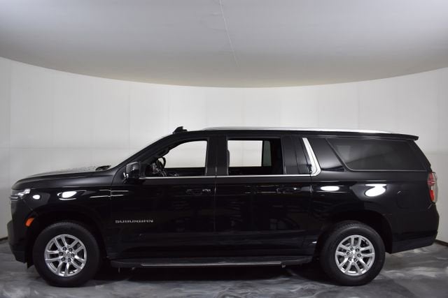 2022 Chevrolet Suburban LS