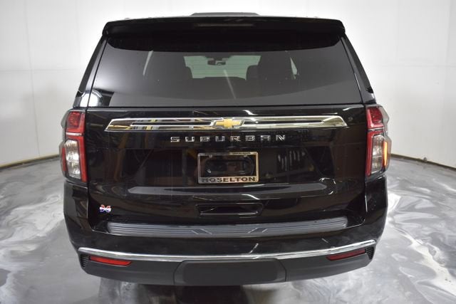 2022 Chevrolet Suburban LS