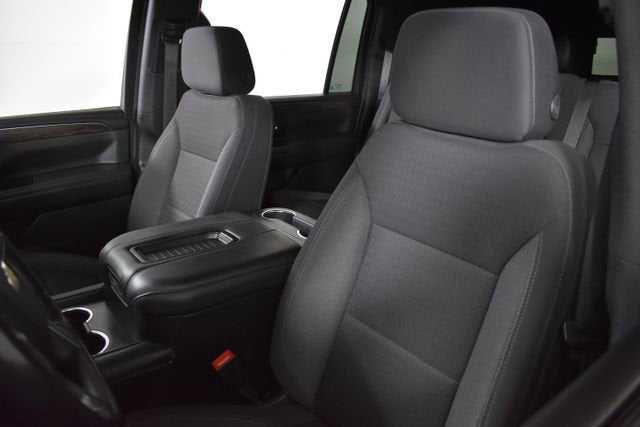 2022 Chevrolet Suburban LS