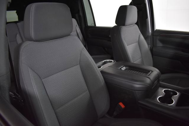 2022 Chevrolet Suburban LS