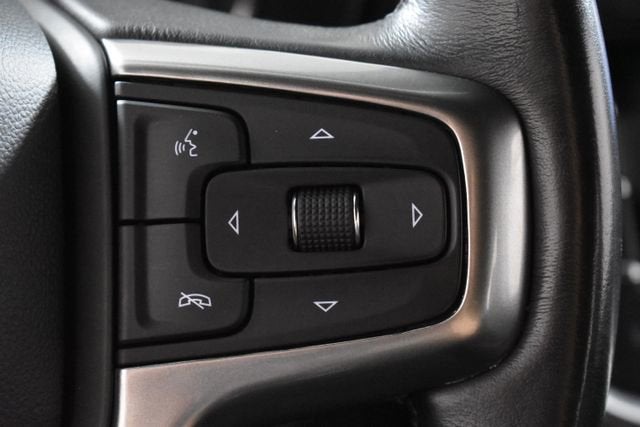 2022 Chevrolet Suburban LS