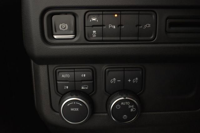 2022 Chevrolet Suburban LS