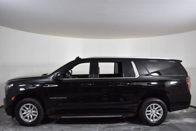 2022 Chevrolet Suburban LS