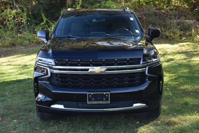 2022 Chevrolet Suburban LS