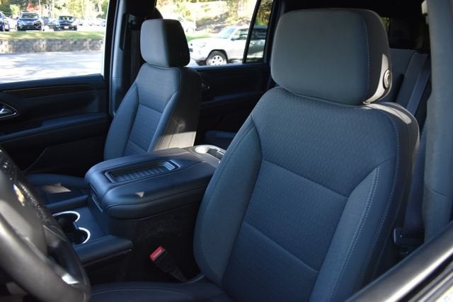 2022 Chevrolet Suburban LS