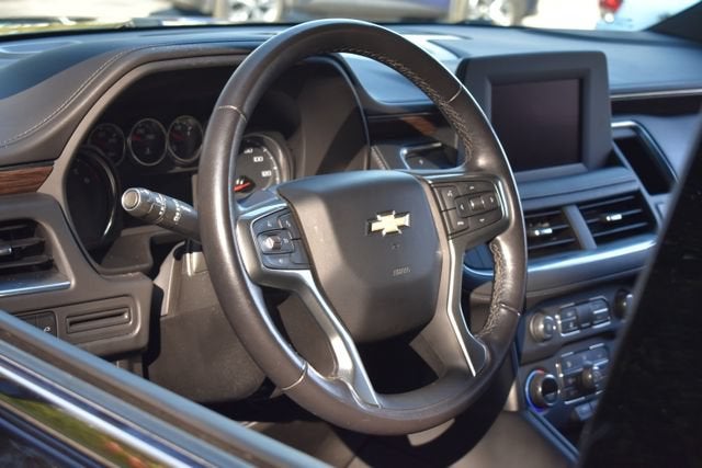 2022 Chevrolet Suburban LS