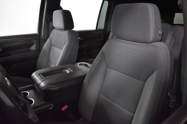 2022 Chevrolet Suburban LS