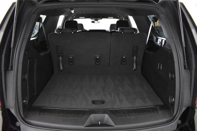 2022 Chevrolet Suburban LS