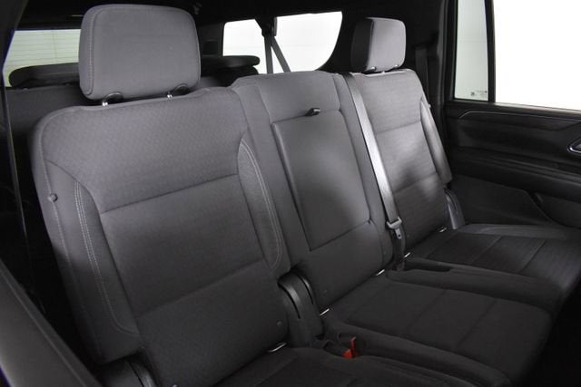 2022 Chevrolet Suburban LS