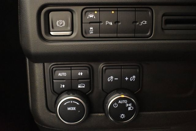 2022 Chevrolet Suburban LS