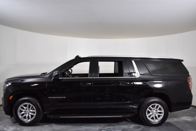 2022 Chevrolet Suburban LS