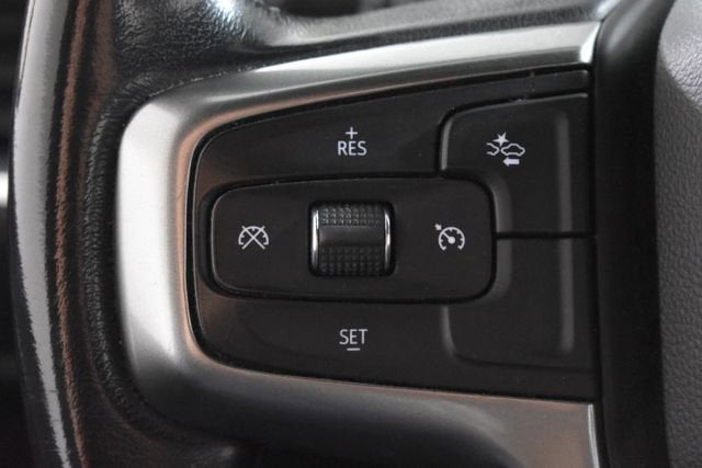 2022 Chevrolet Suburban LS