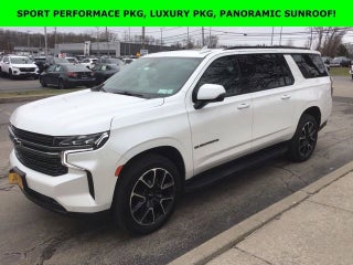 2022 Chevrolet Suburban RST