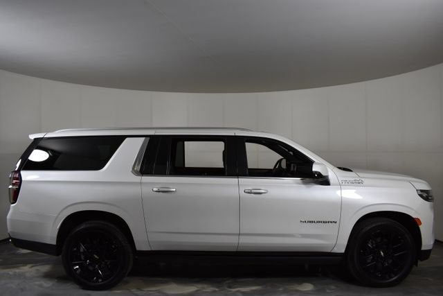 2023 Chevrolet Suburban High Country