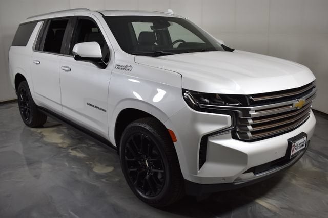 2023 Chevrolet Suburban High Country