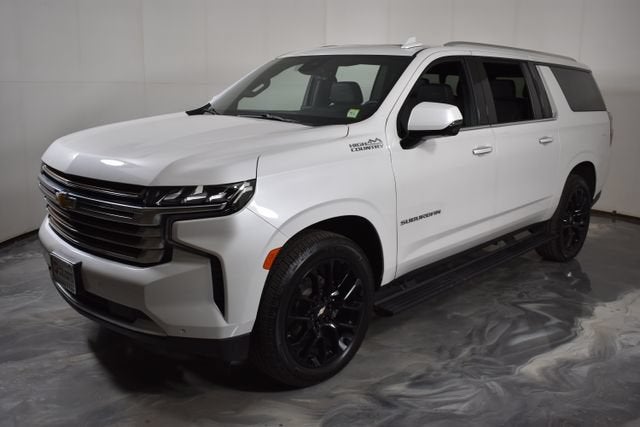 2023 Chevrolet Suburban High Country