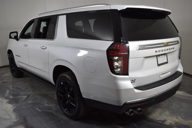 2023 Chevrolet Suburban High Country