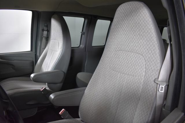 2015 Chevrolet Express Passenger 2500 LT