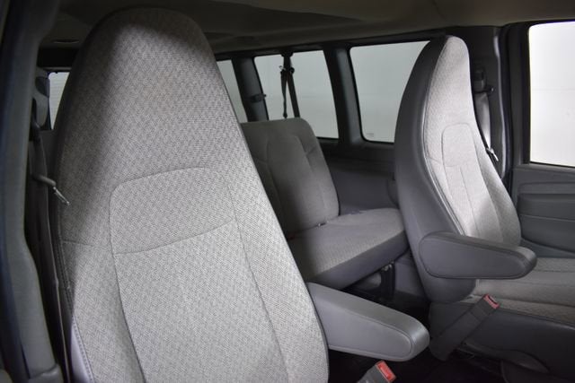 2015 Chevrolet Express Passenger 2500 LT