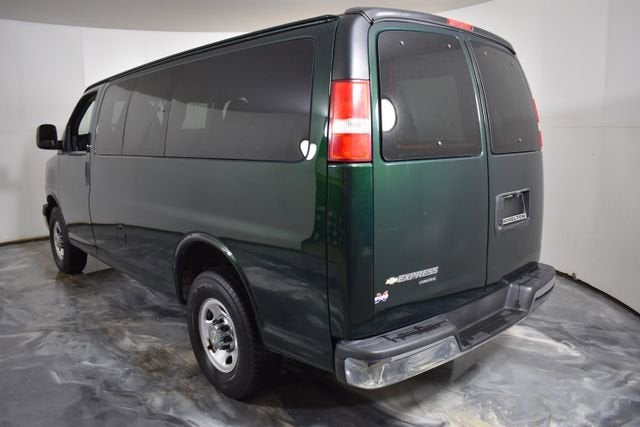 2015 Chevrolet Express Passenger 2500 LT