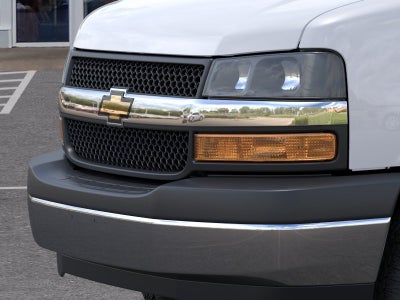 2026 Chevrolet Express Cutaway 3500 1WT