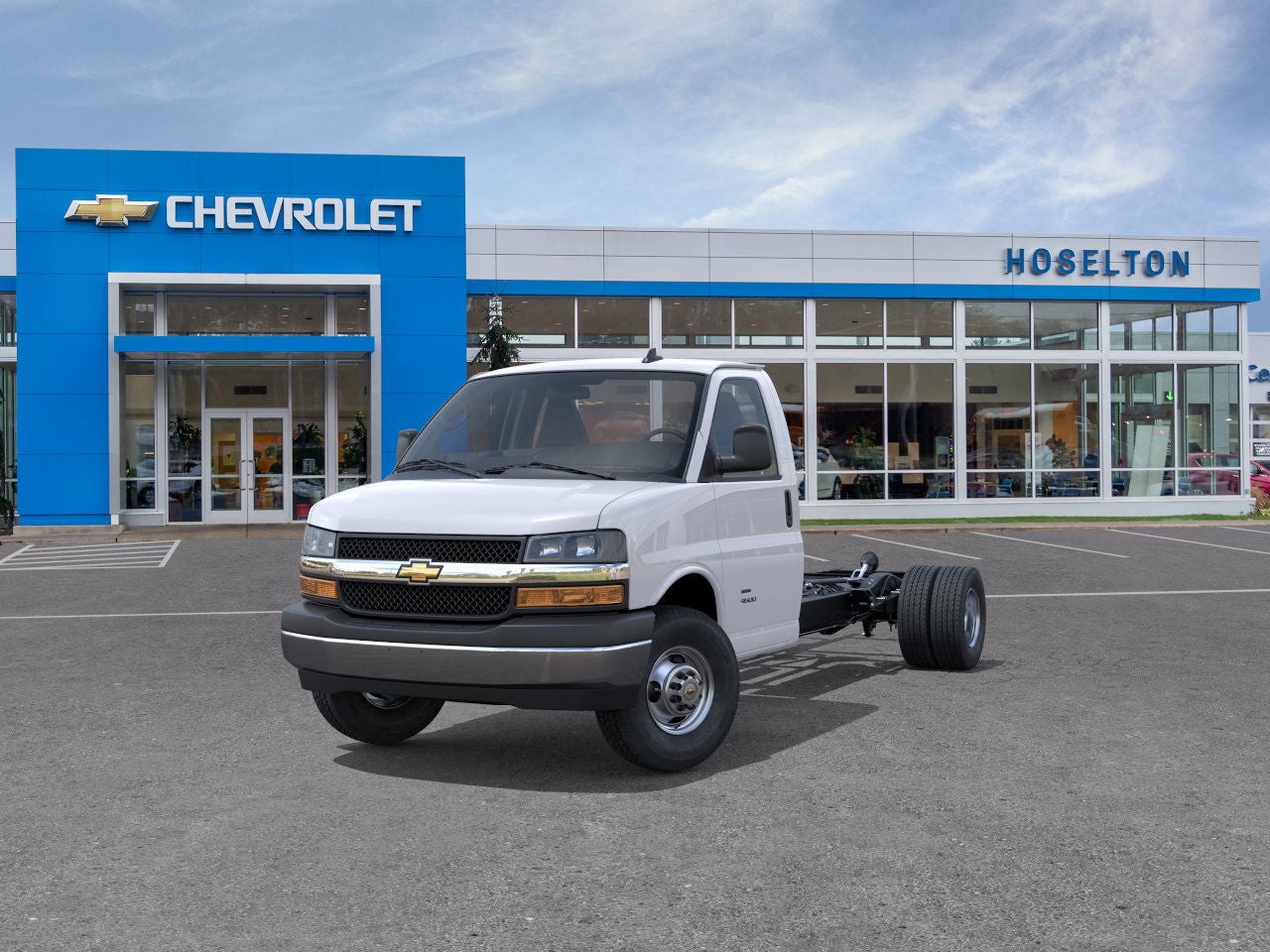 2026 Chevrolet Express Cutaway 3500 1WT