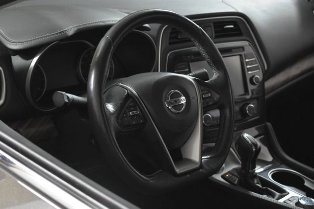 2017 Nissan Maxima Platinum