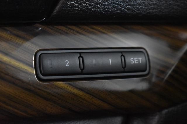 2017 Nissan Maxima Platinum