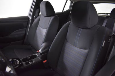 2018 Nissan LEAF SV
