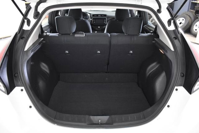 2018 Nissan LEAF SV