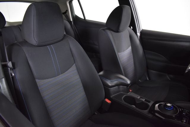 2018 Nissan LEAF SV
